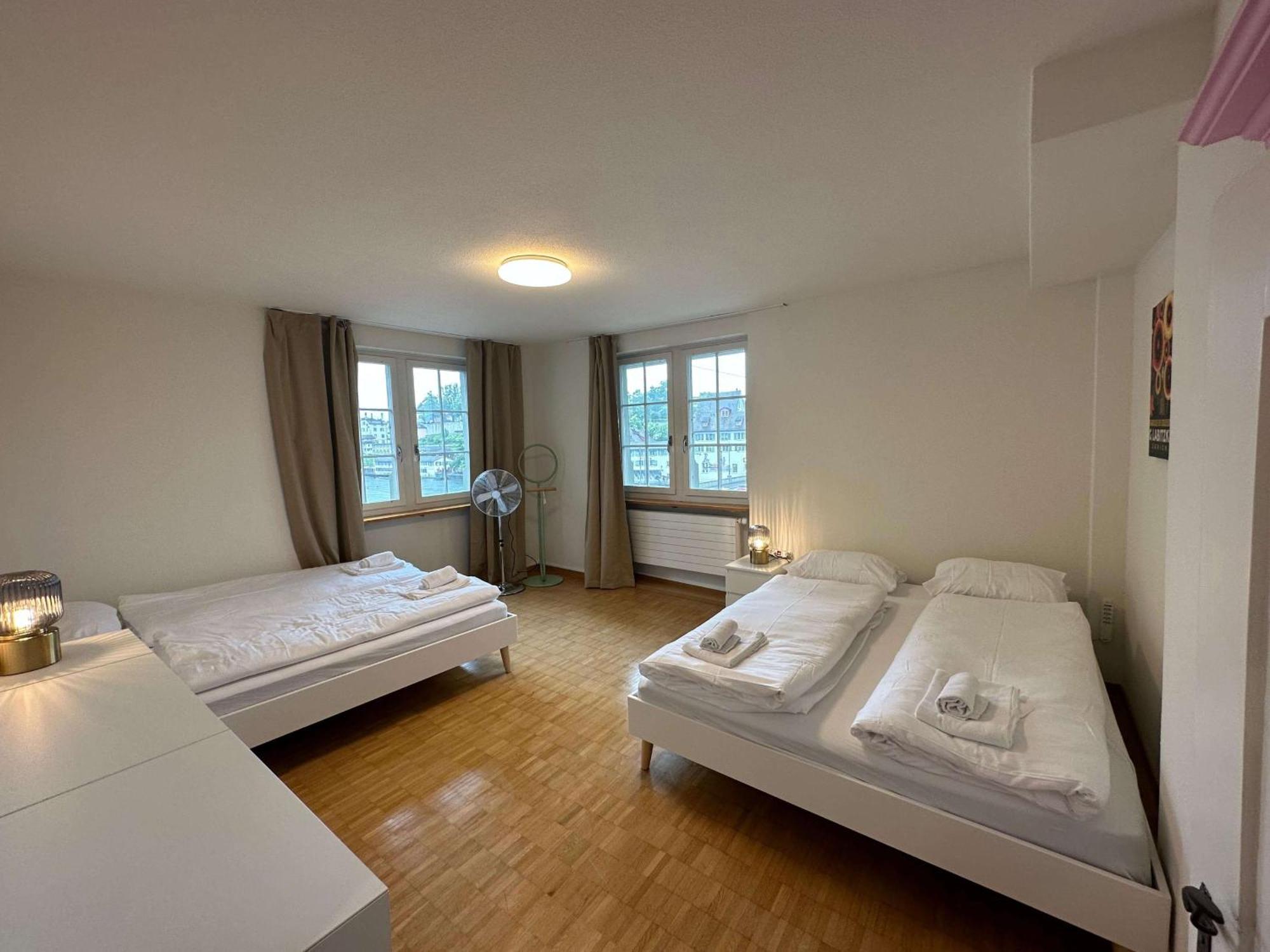 Hitrental Limmatquai Apartment チューリッヒ エクステリア 写真